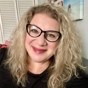 Meet your Posher, Marcy j